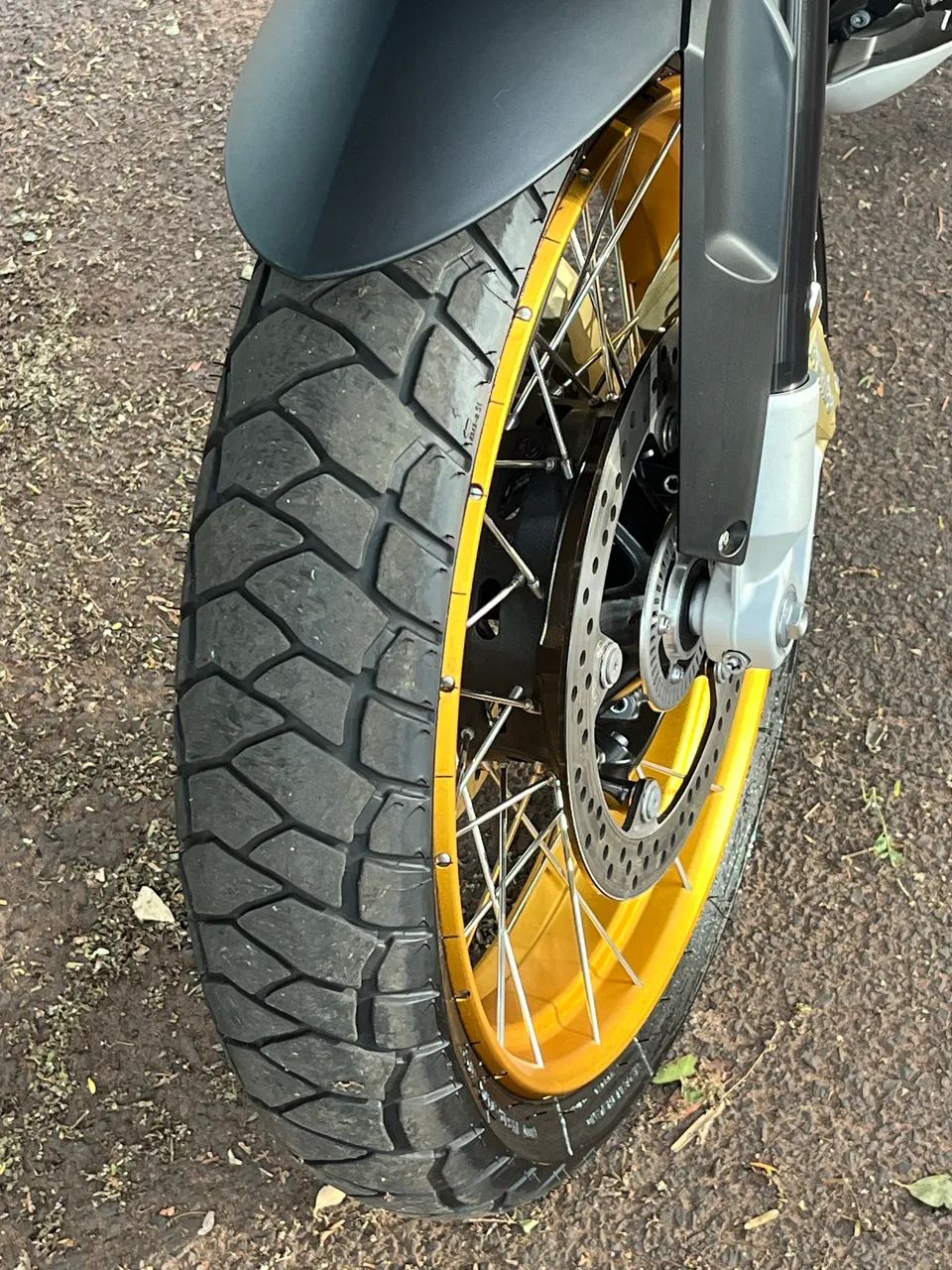 ACEITO TROCAS BMW R 1250 GS ADVENTURE PREMIUN TROPHY 2024 baixa km 5.100  - Foto 4