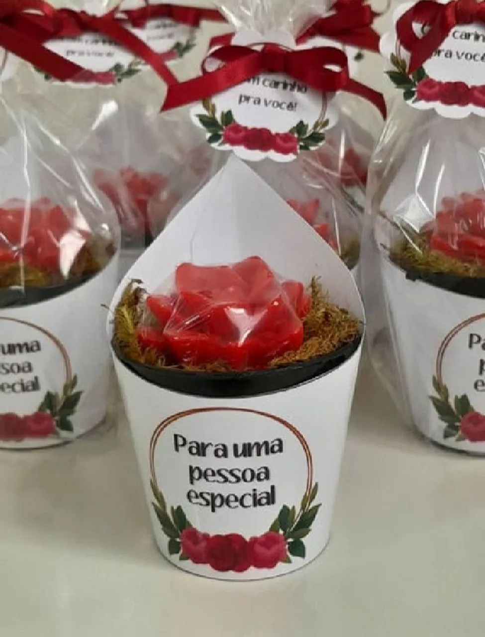 Sabonetes artesanais rosas para presente