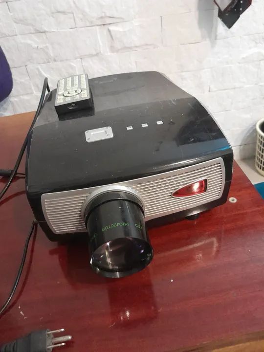 Projetor LCD HD 198 - Foto 4
