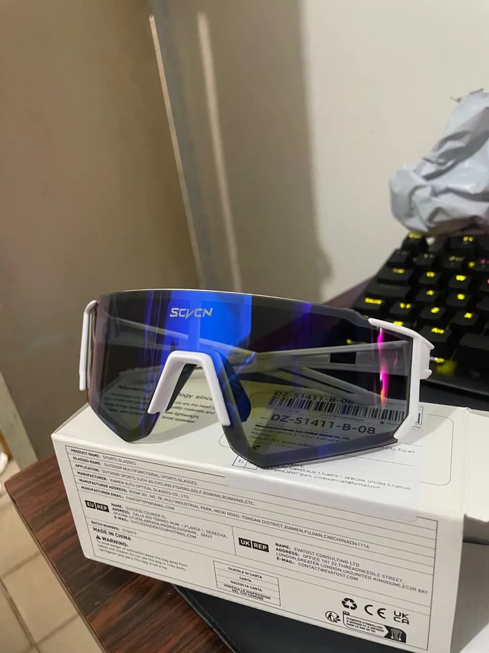 Óculos branco azul Scvcn  - Foto 5