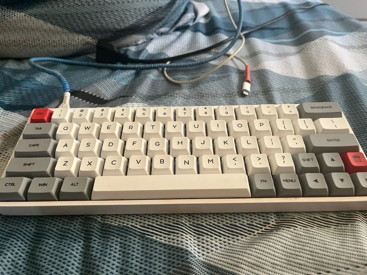 Teclado Gamer Epomaker sk64 - Foto 4