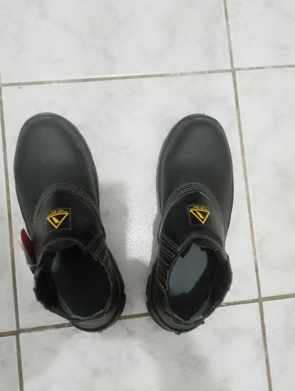 Bota de couro número 39 - Foto 3