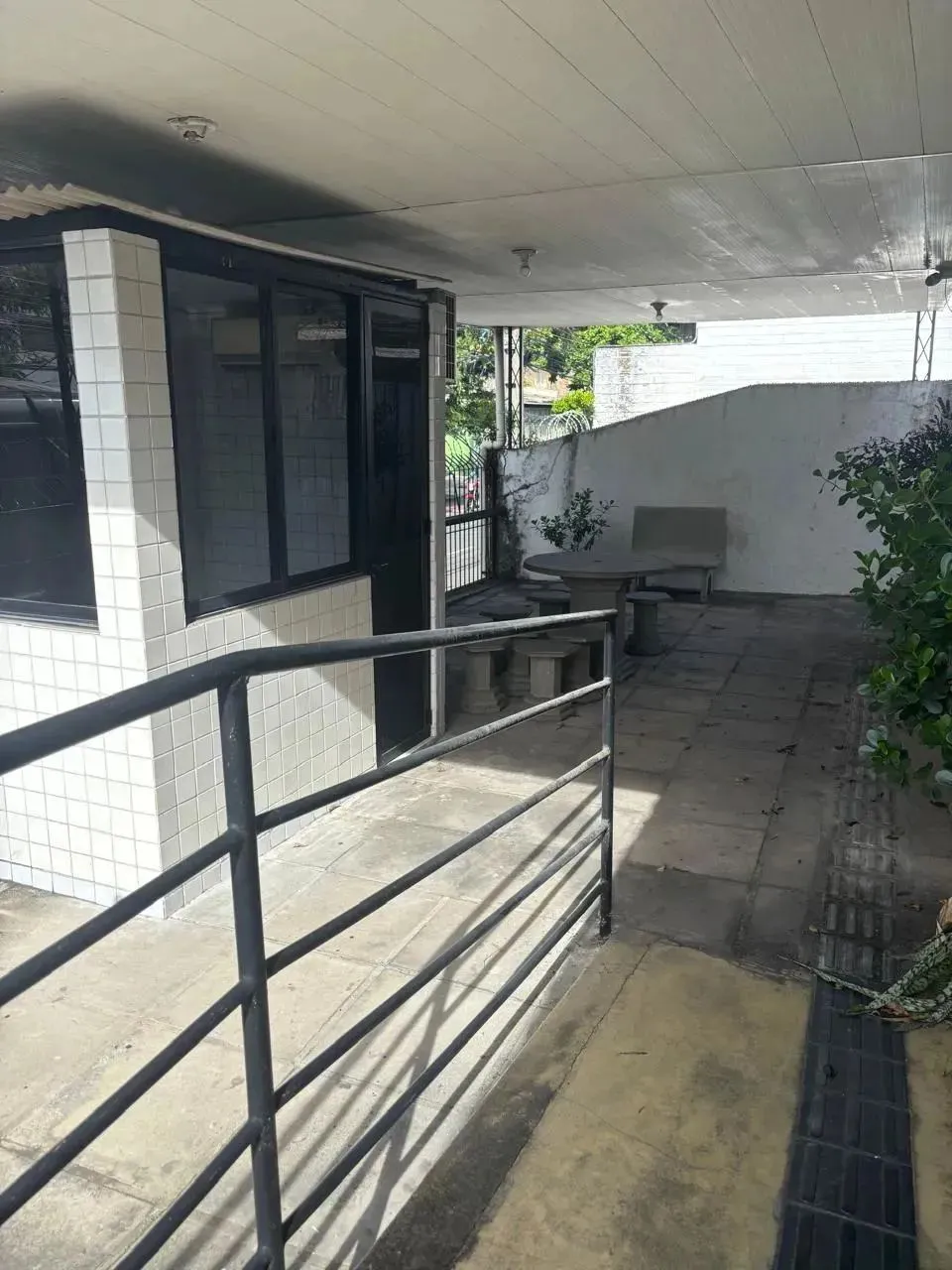 Imóvel para aluguel tem 200 metros quadrados com 5 quartos em Boa Vista - Recife - PE