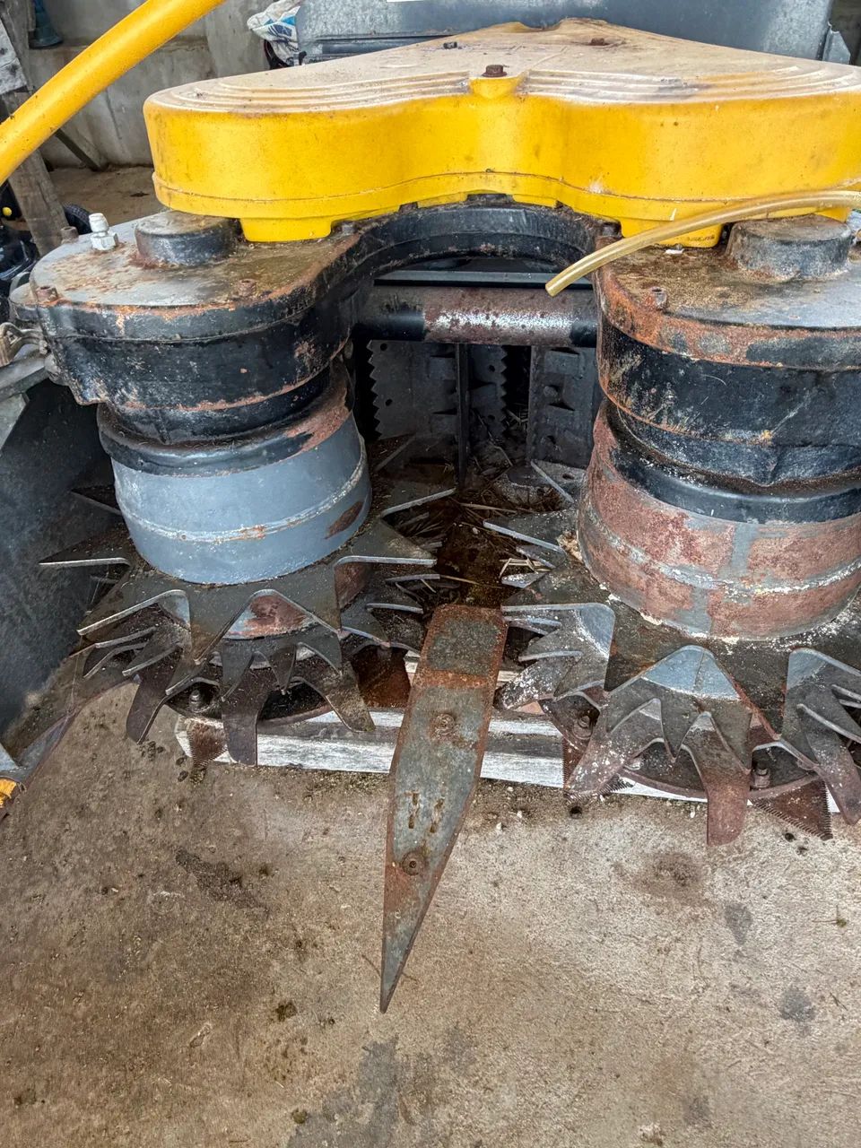 Colhedora de forragem jf c-120 AT ano 2023 - Foto 2