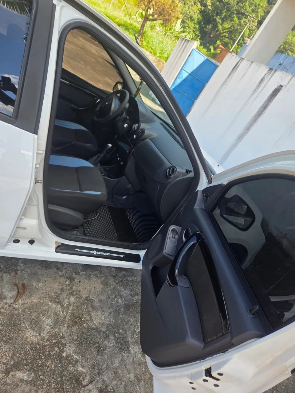 Renault Sandero Expression Hi-flex 1.0 16V 5P 2014 - Foto 5