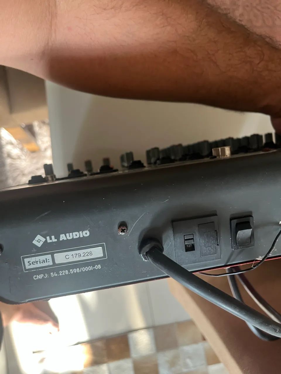 Vendo mesa analógica  6 canais MILLENIUM - Foto 5