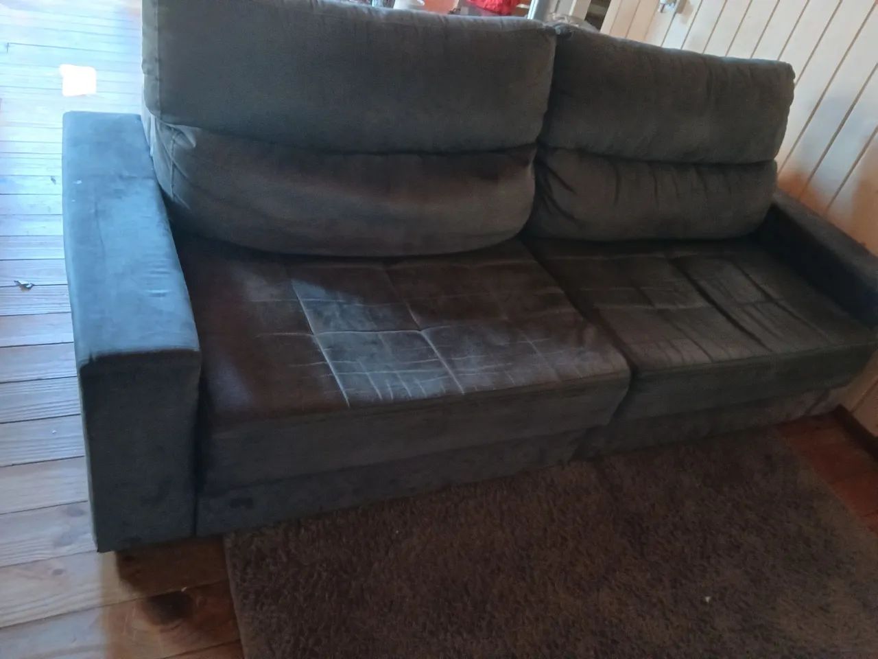 Sofá retrátil 3 lugares em perfeito estado 