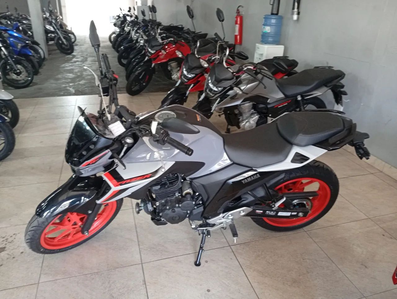 FZ25 2026/26 zero km - Foto 2