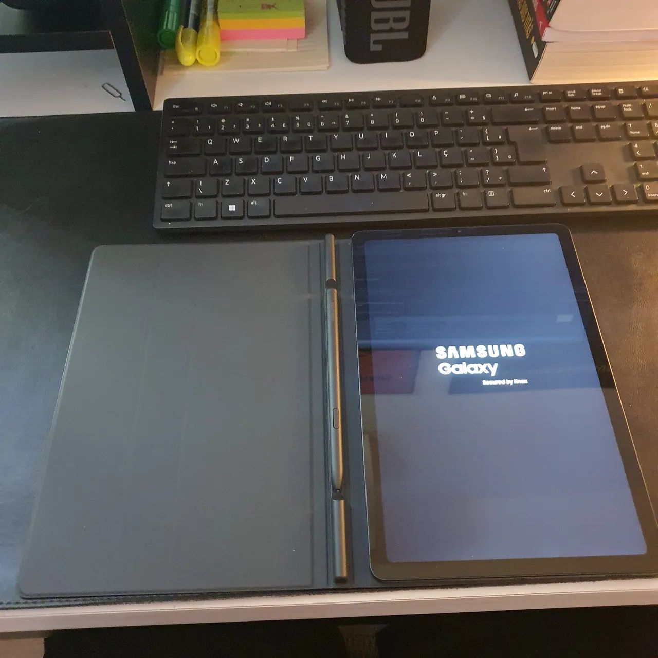 Tablet Samsung Galaxy Tab S6 Lite com caneta e capa - Foto 5