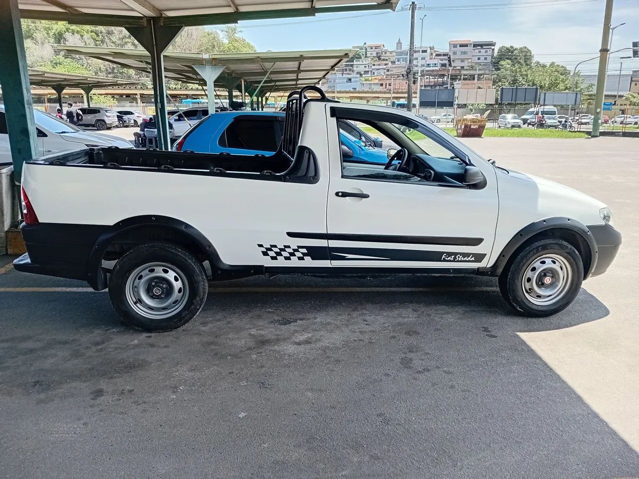 Fiat Strada 1.4 MPI Fire Flex 8V CS 2011 - Foto 3