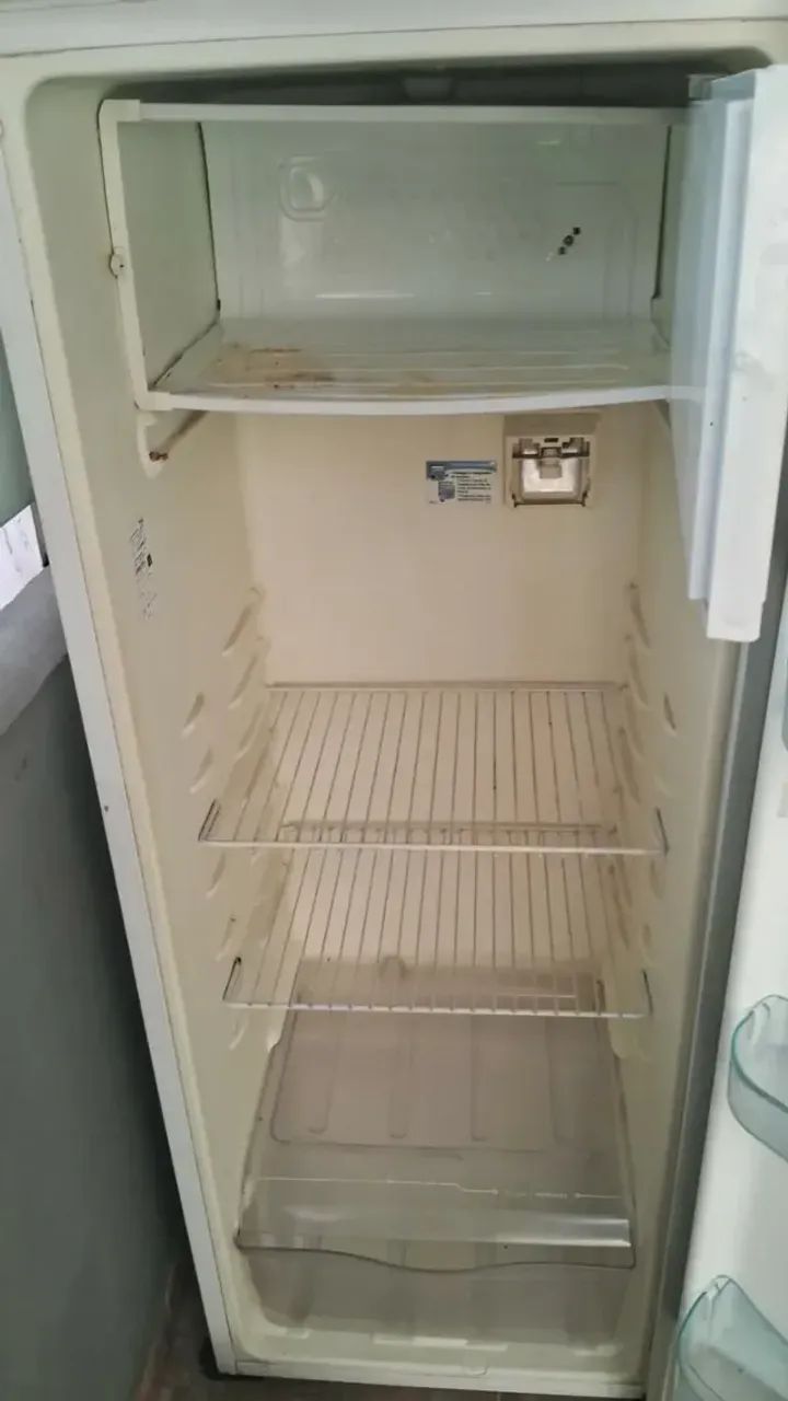 Geladeira (usada) - Foto 2