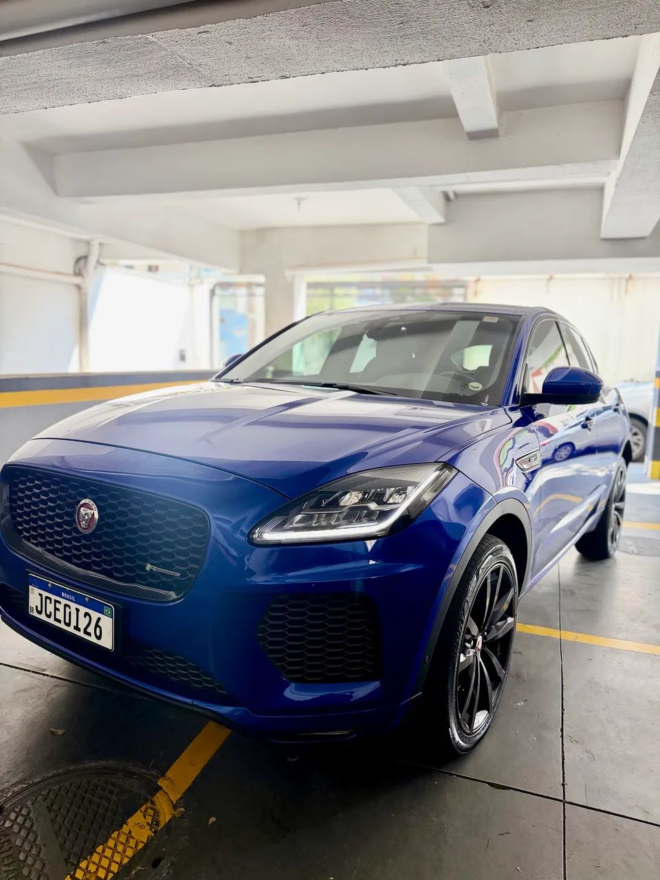 Jaguar E-Pace R-dynamic S 2.0 AWD 249cv Aut. 2018 - Foto 4