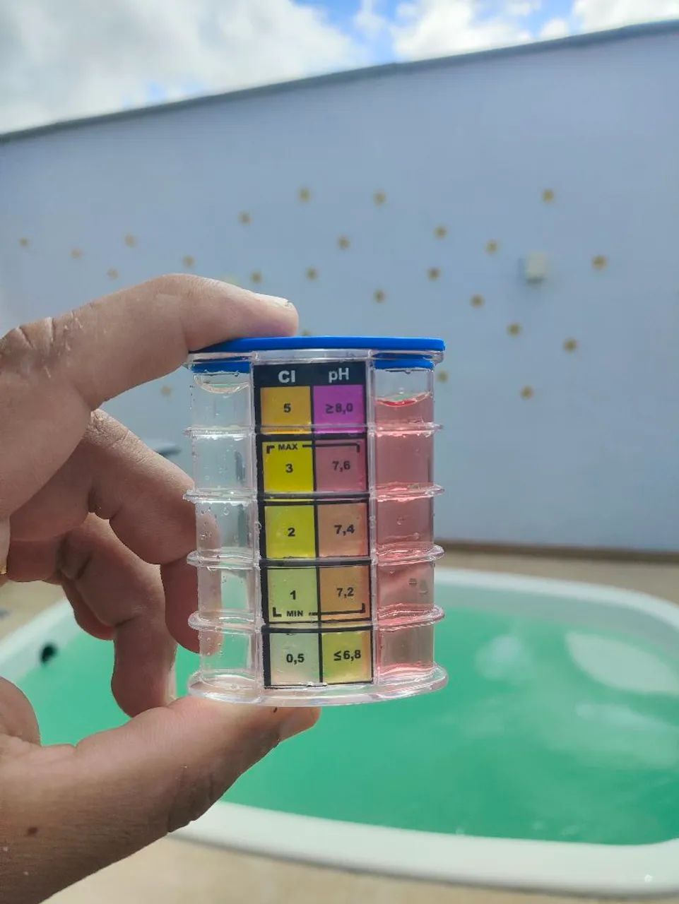 Limpeza e Manutenção de Piscinas  - Foto 2