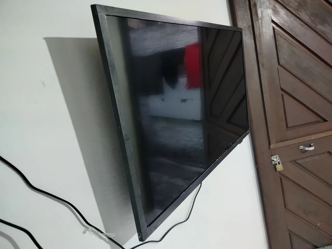 TV nova em boas condições  - Foto 2