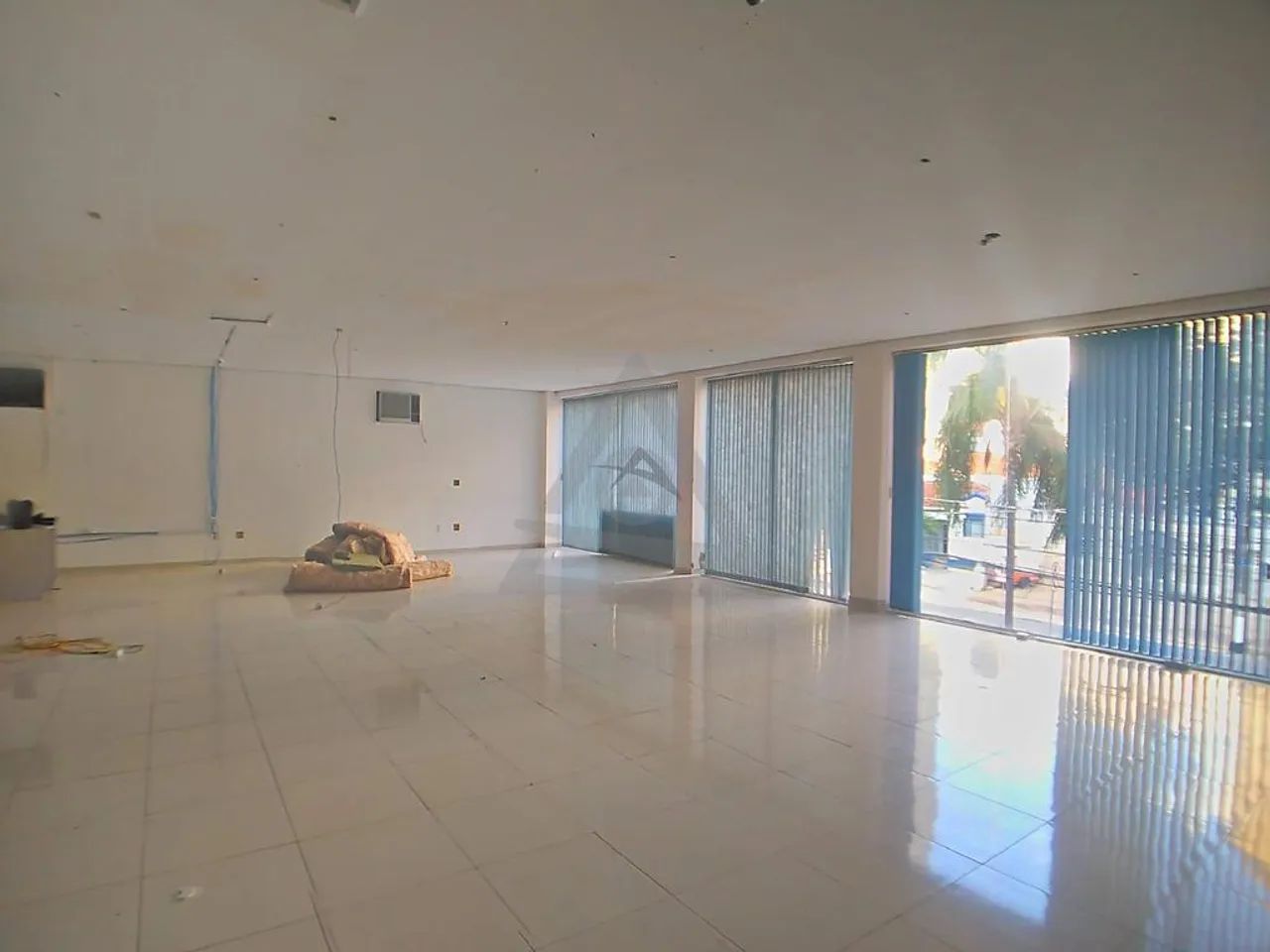 Salão à venda em Campinas, Centro, com 416 m² - Foto 2