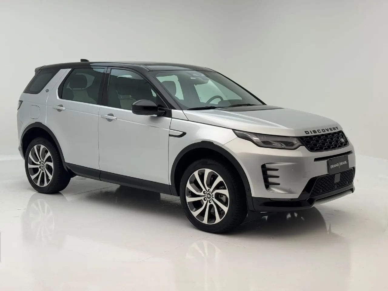 Land Rover Discovery Sport 2025