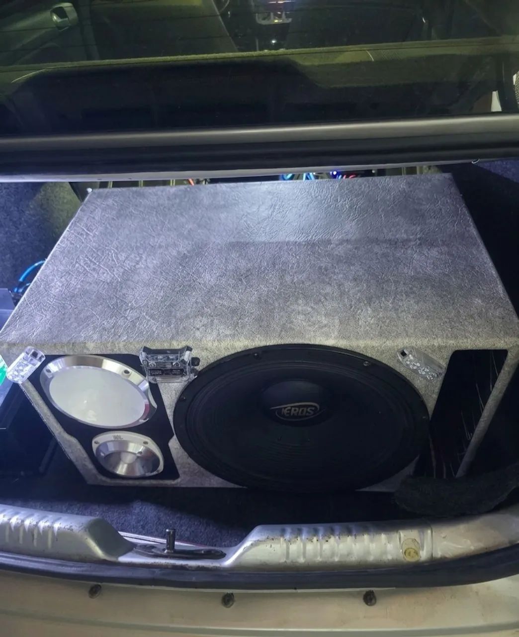 CAIXA TRIO EROS 15" 1000W RMS!