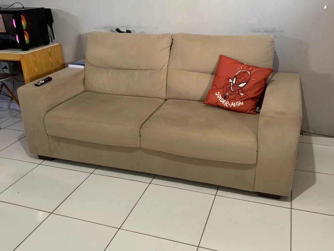Sofá 2.10 M 