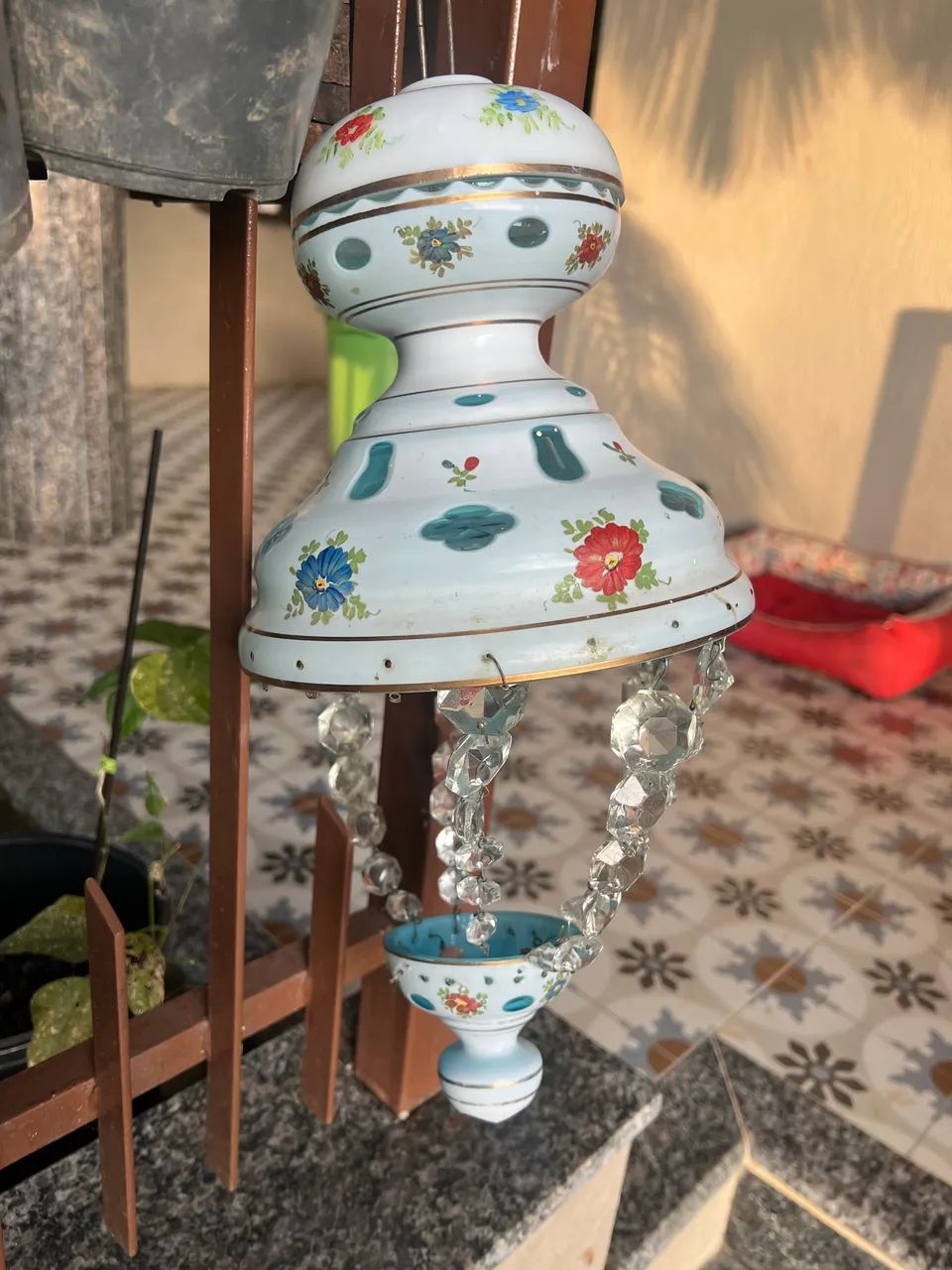 Lustre antigo de porcelana pintada 