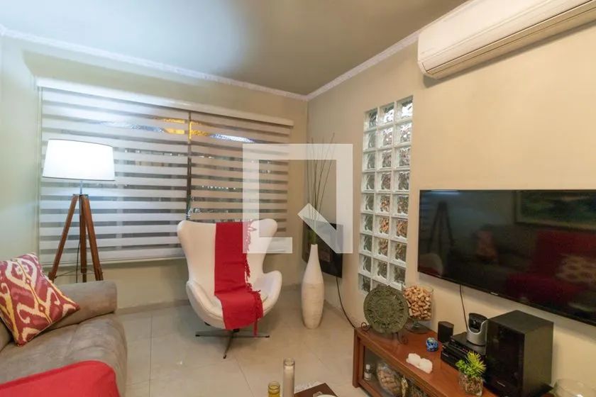 Casa à Venda - Butantã, 4 Quartos, 230 m2