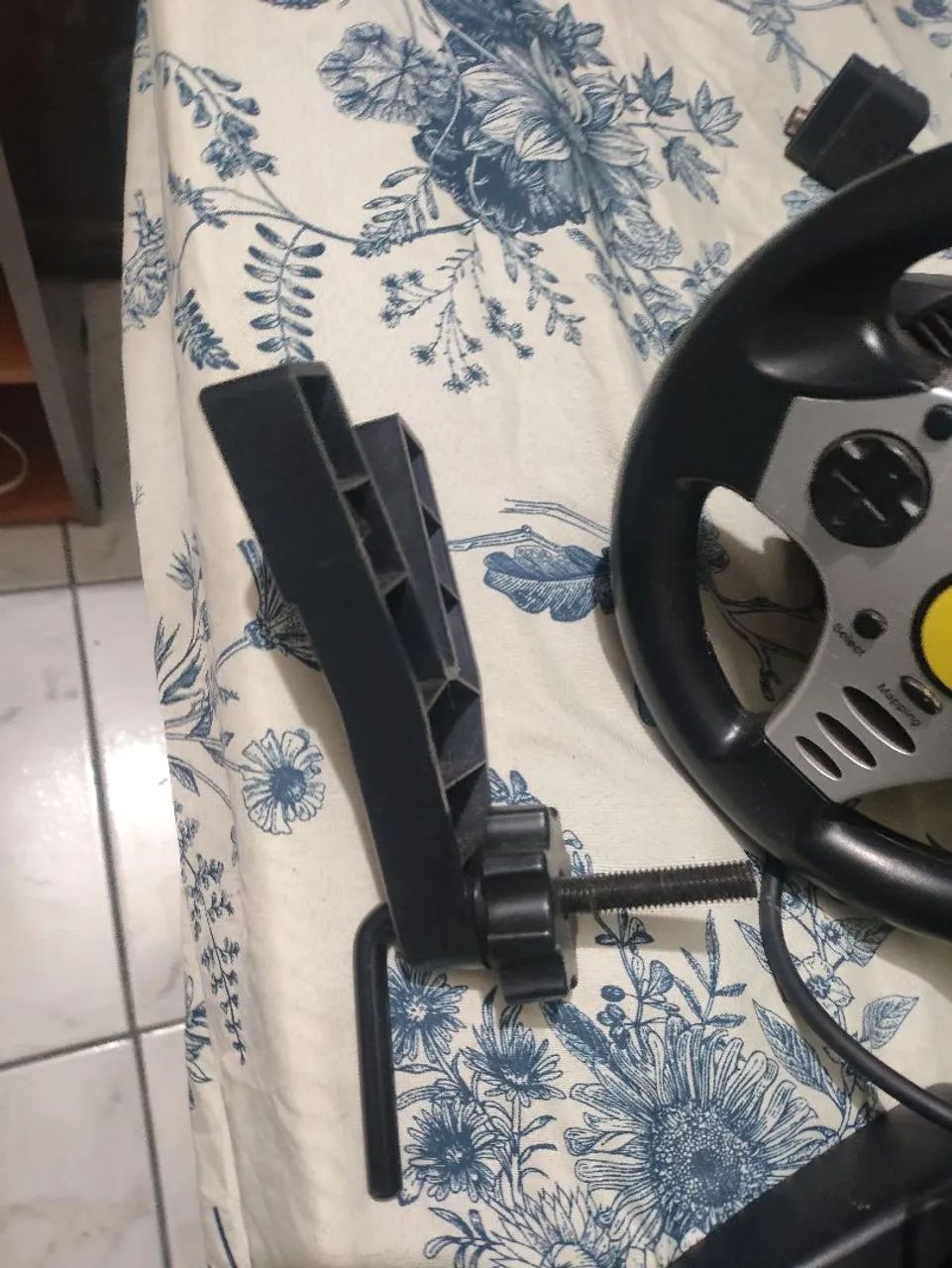 Volante Thrustmaster Ferrari Universal 5 in 1 - Foto 2