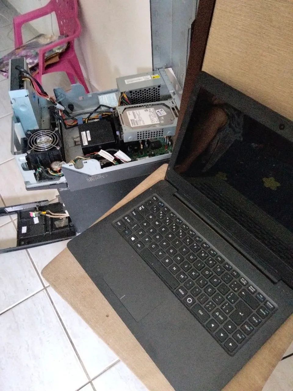 Vendo duas cpu e um notebook pra consertar ou pra retirada de peças . - Foto 5