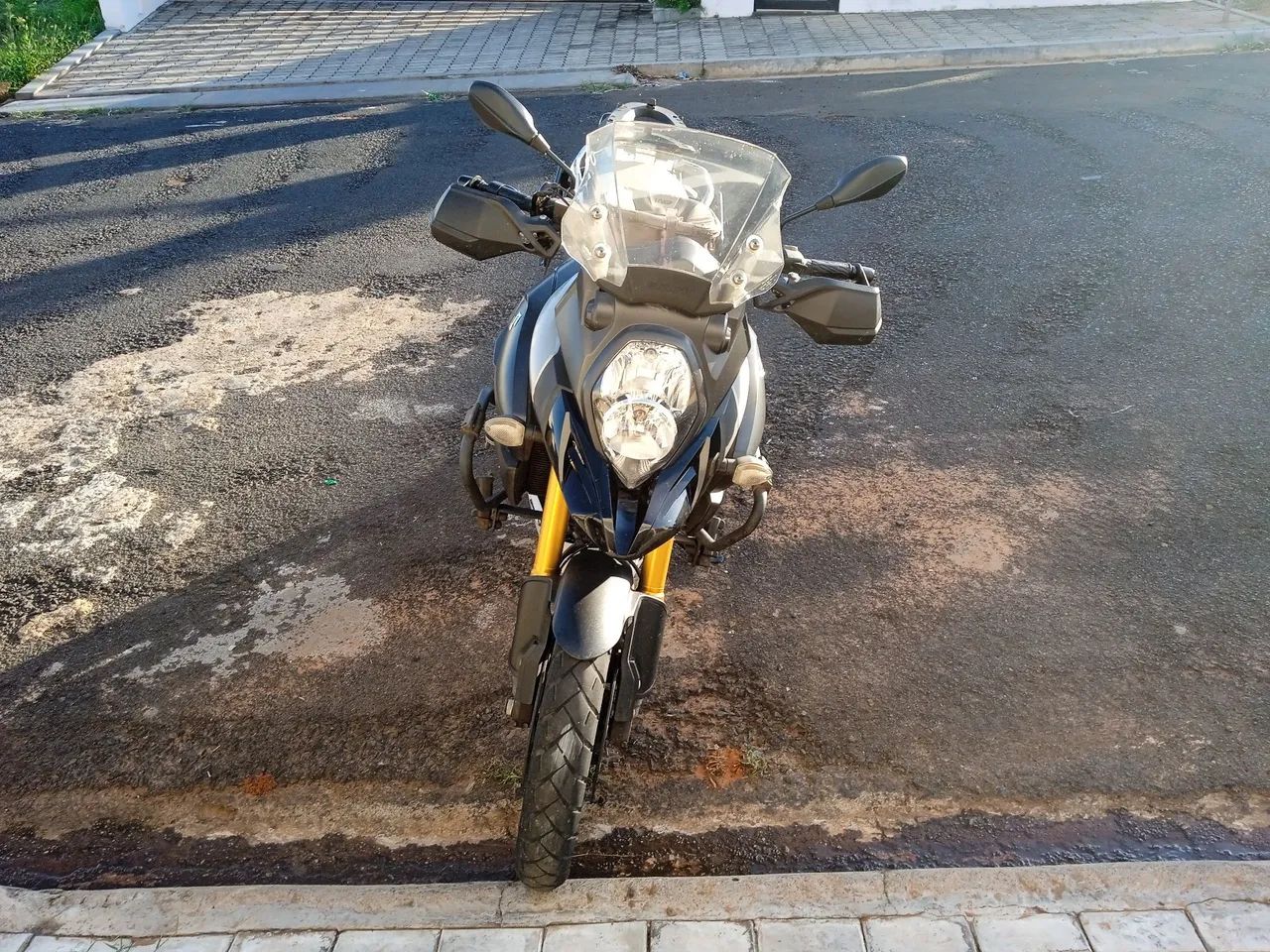 V Strom 1000 - Foto 3