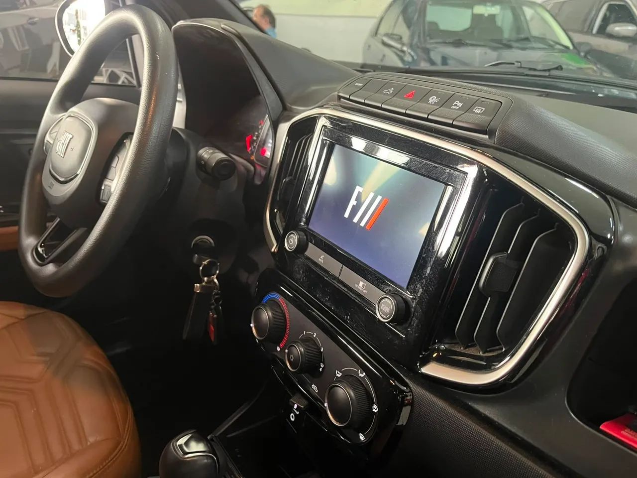 Fiat Strada Volcano 1.3 Flex 8V CD Aut. 2025 - Foto 4