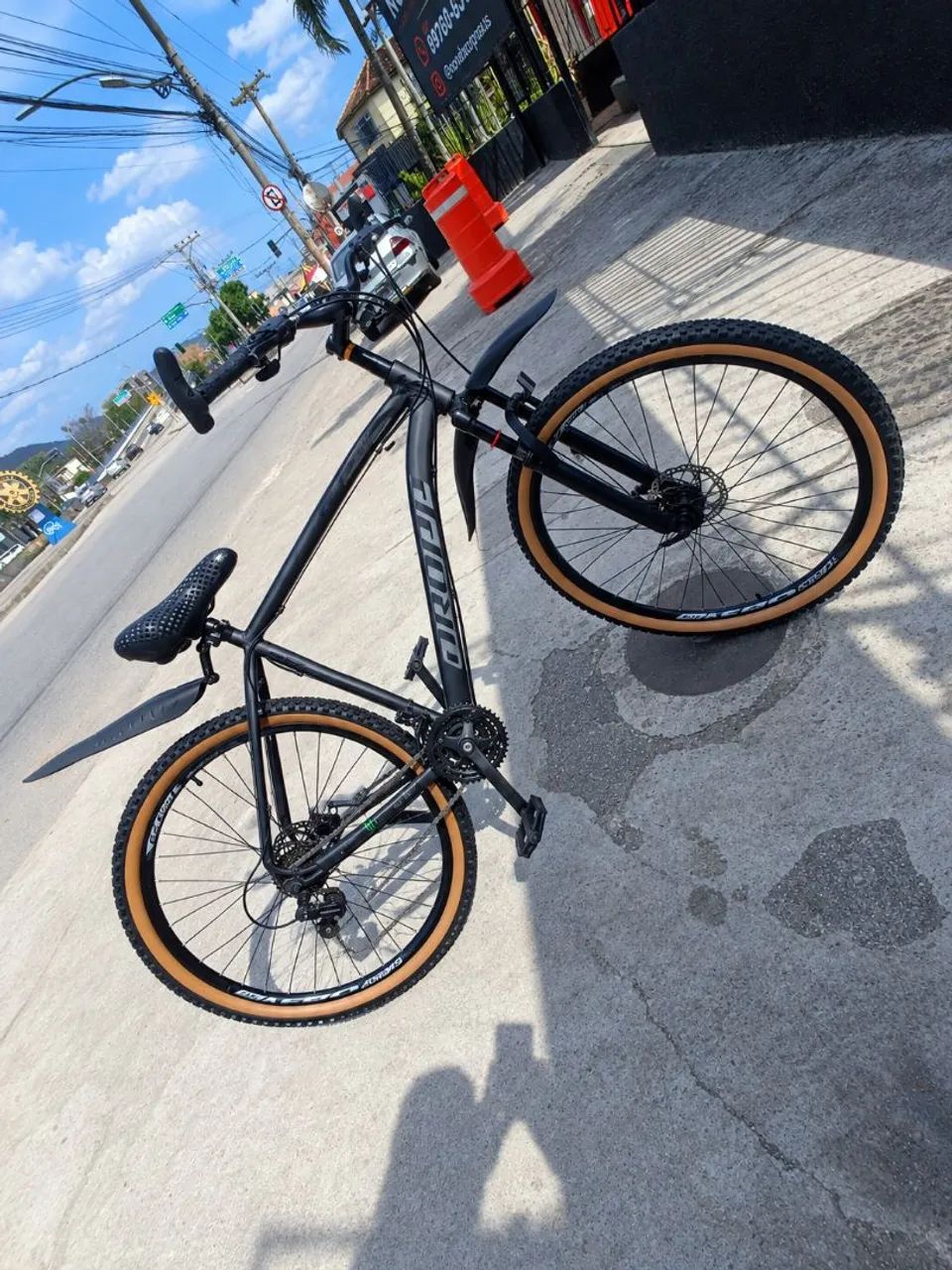 Bike Aro 29 + Cadeado.
