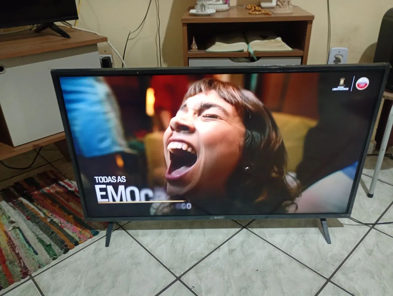 TV LG 43 polegadas Smart com bluetooth  - Foto 2