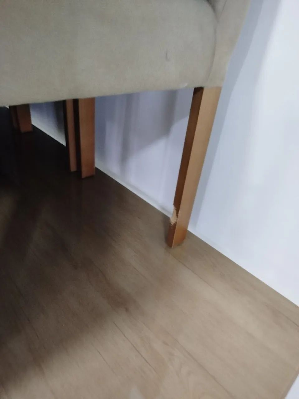 Mesa e cadeiras  - Foto 2