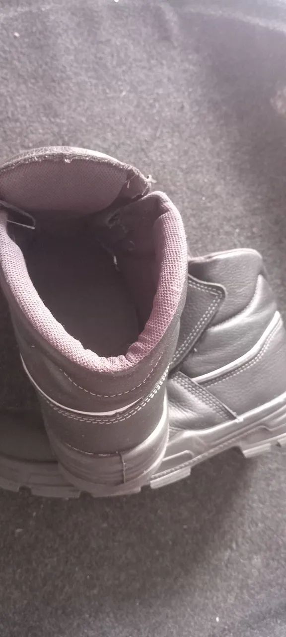 Sapato ou botas - Foto 2