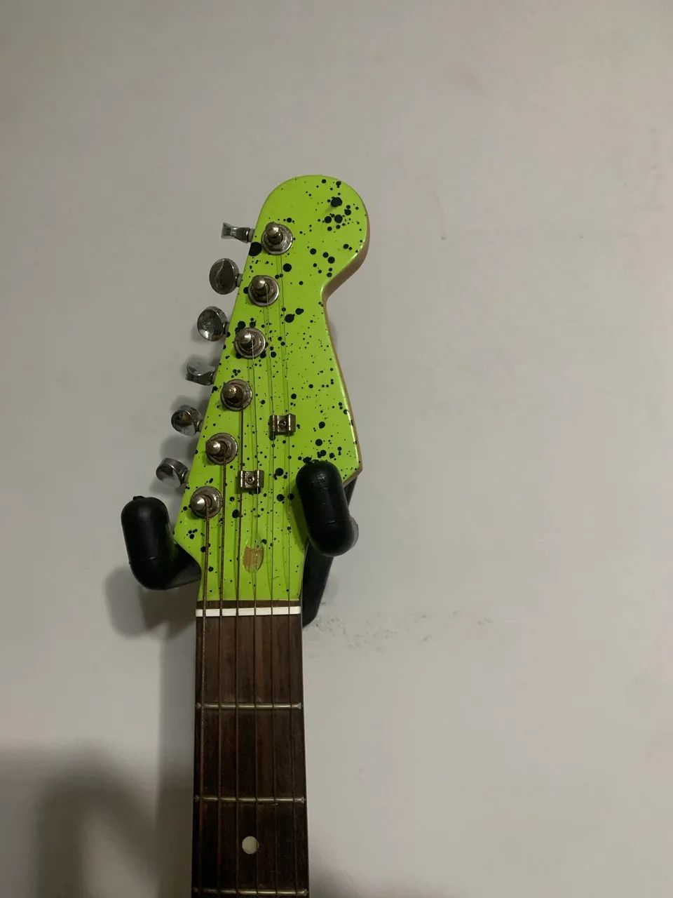 Guitarra (corpo e bra ço)  - Foto 2