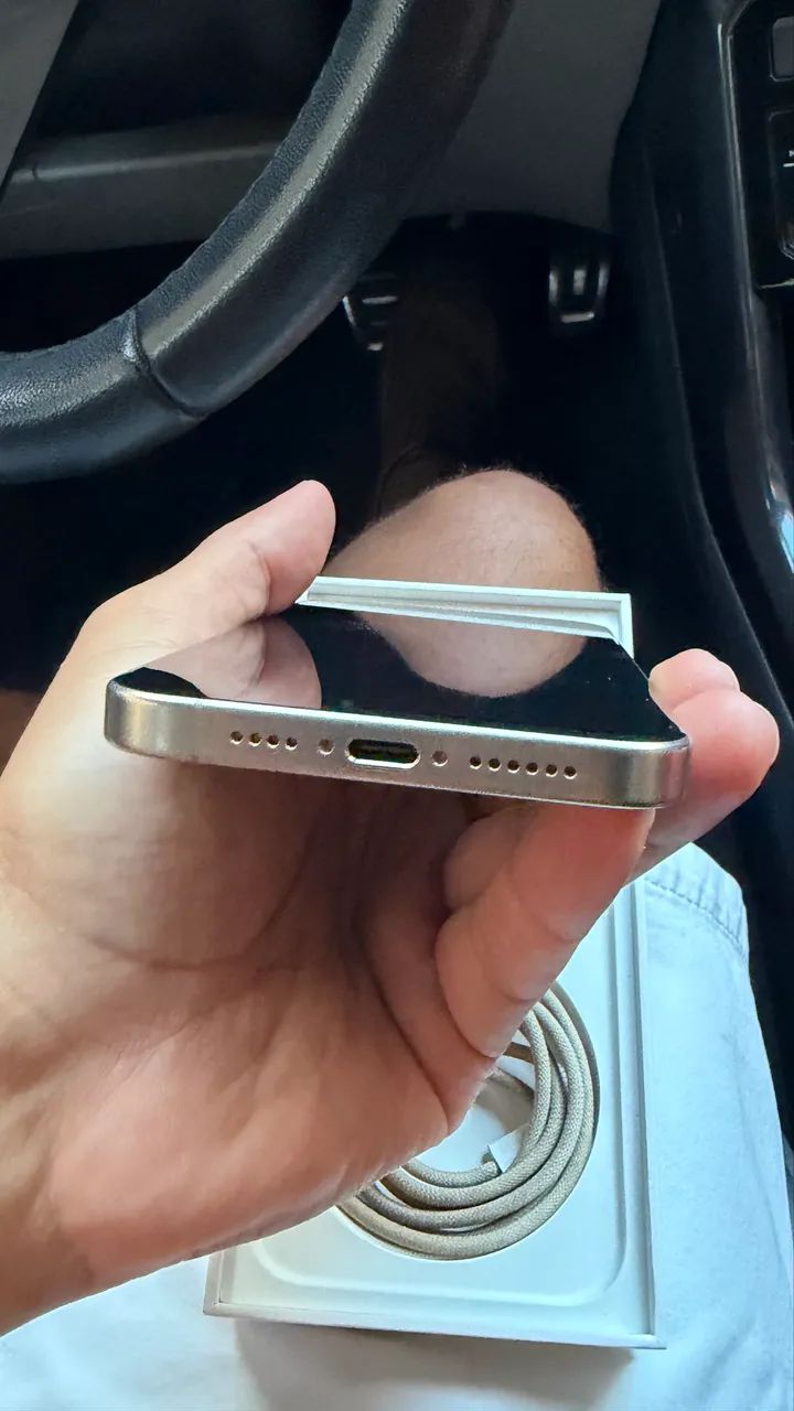 iPhone 15 pro max 256 GB - Foto 2