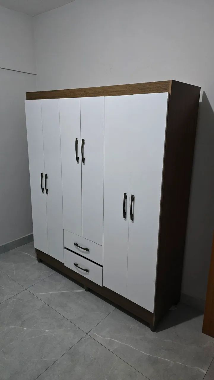 Guarda-roupa solteiro 