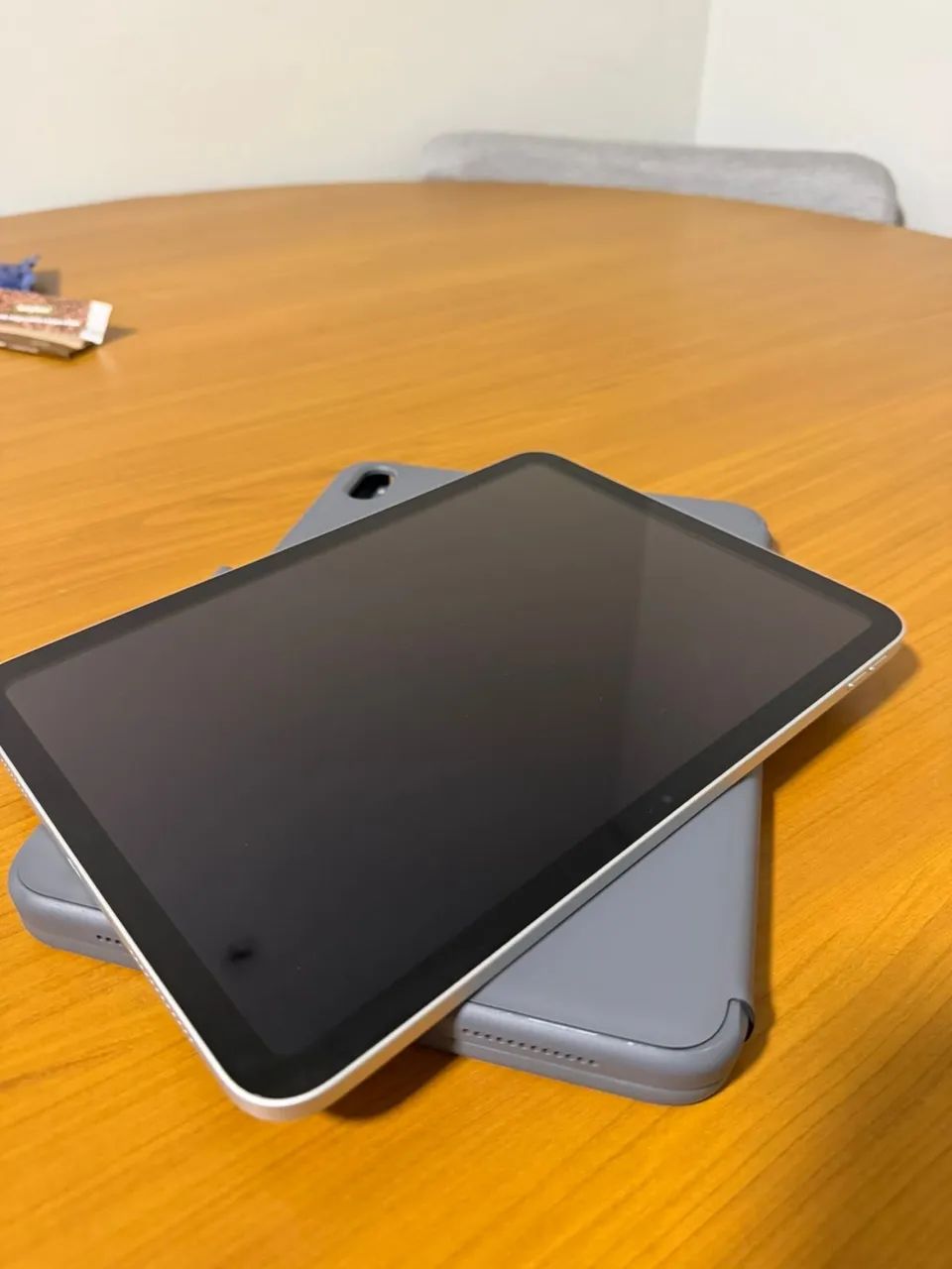 iPad Apple 11 chip A16 - 256GB Wi-Fi Prata + Teclado - Tablets e E