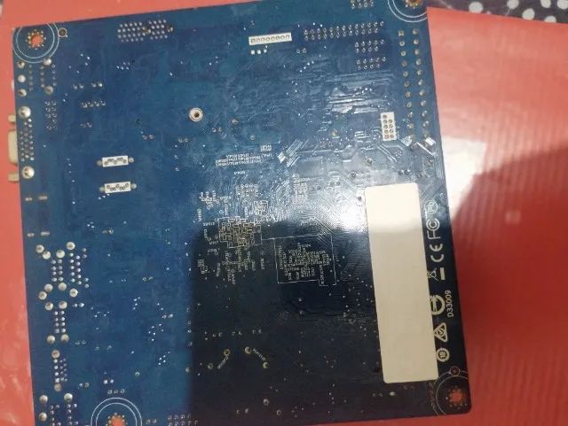 Placa Mãe Elgin / PCWARE IPX1800E2 (J1800) - Com Defeito / P/ Retirada de Peças - Foto 5