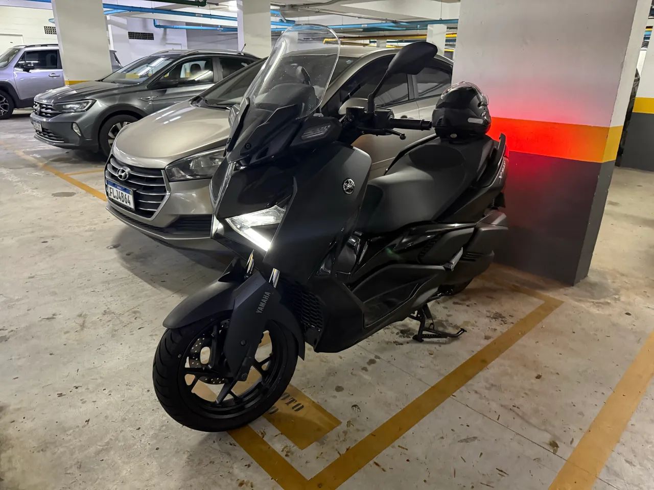 YAMAHA XMAX CONNECTED 2025 - Foto 4