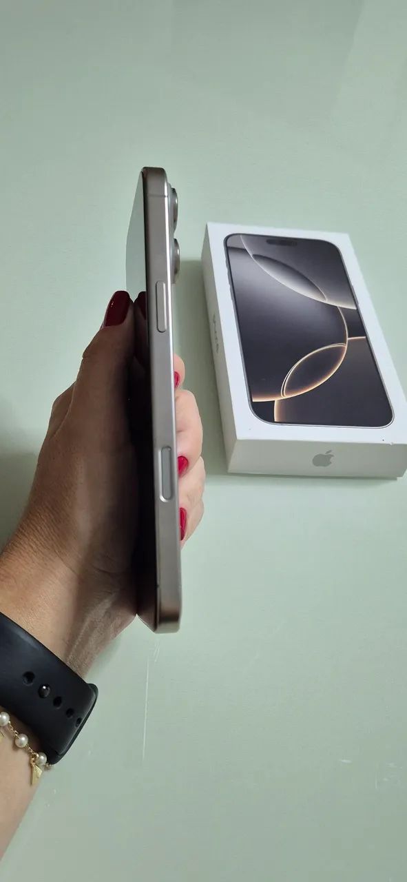 Vendo iPhone 16 Pro Max - Foto 2