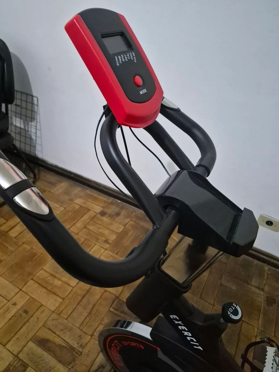 Bike para exercícios spinning  - Foto 2