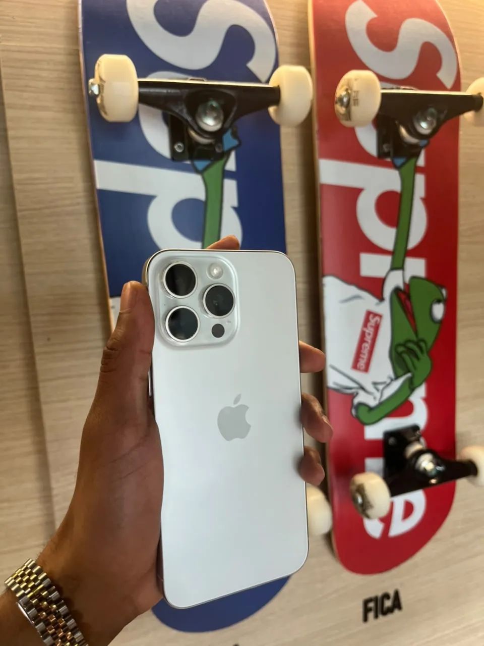 iPhone 15 Pro Max -256GB  - Foto 2
