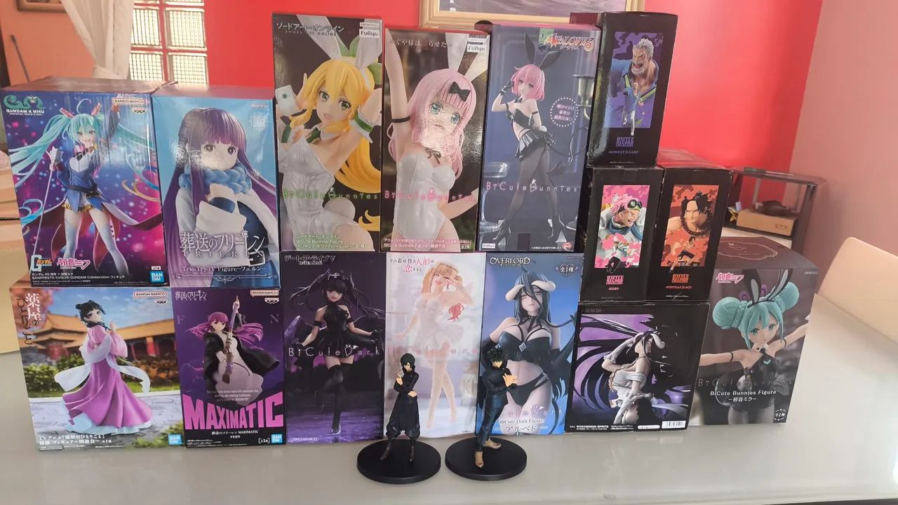 Figure Hatsune Miku x Gundam - Collab Especial - Hobbies e