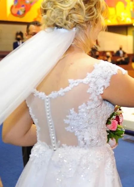 Vestido de noiva romântico estilo princesa - Foto 4