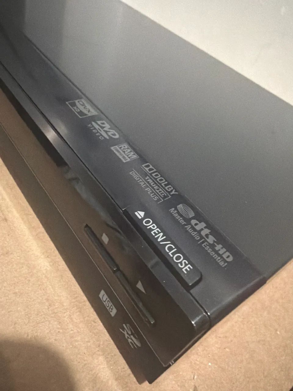 Blue Ray Disc Panasonic DMP-BD65 HDMI  - Foto 2