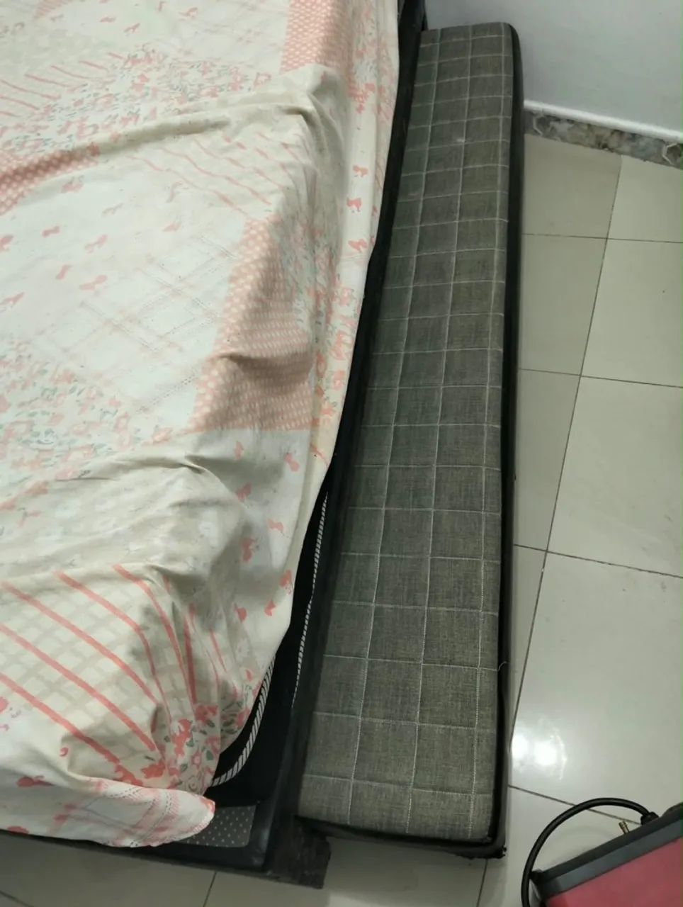 Cama Box Solteiro com Cama Auxiliar / Bicama - Ótimo Estado