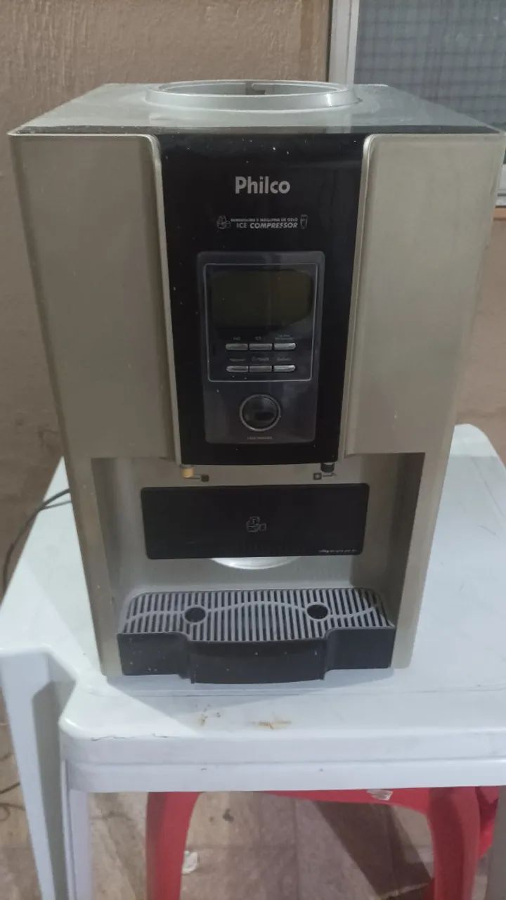 Bebedouro e Máquina de gelo