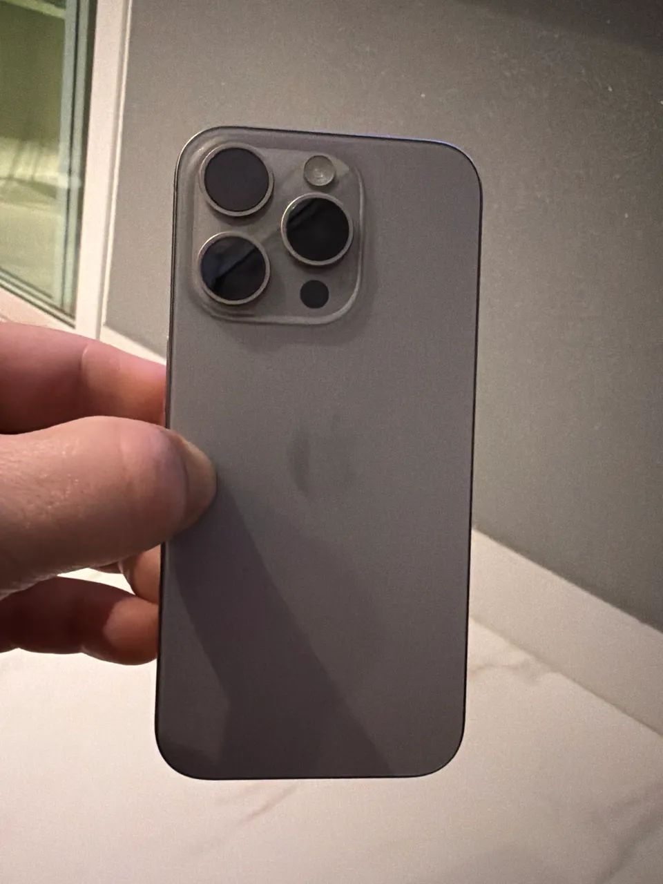 iPhone 15pro 256gb