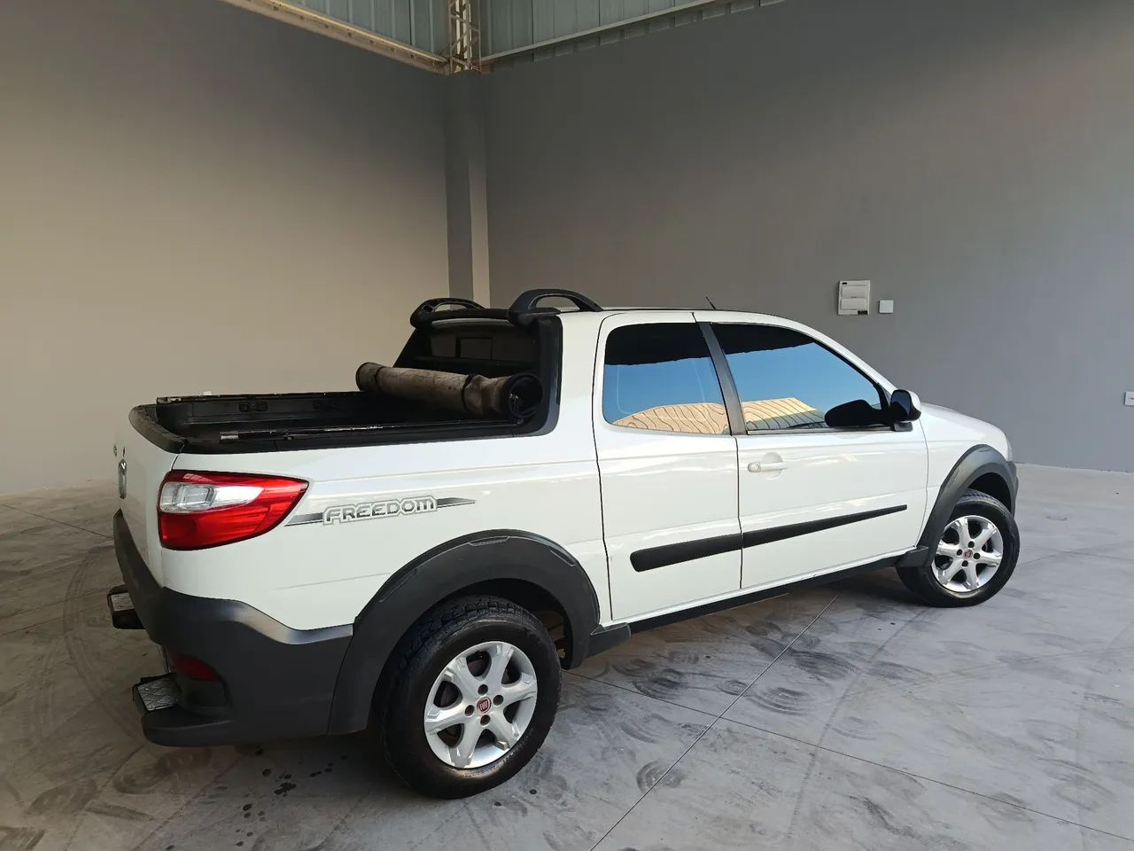 Fiat Strada Freedom 1.4 Flex 8V CD 2020 - Foto 5