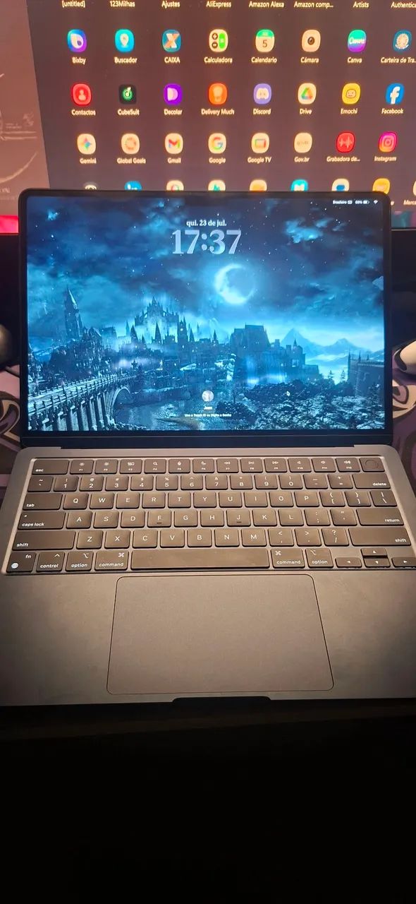 Macbook Air m2 16gb ram, 256 ssd