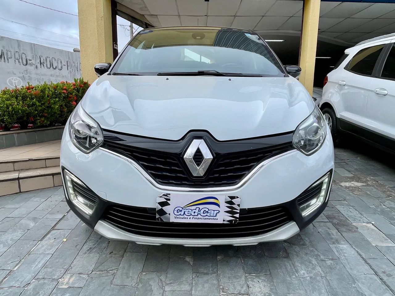 Renault Captur Intense 2.0 16V Flex 5P Aut. 2020 - Foto 2